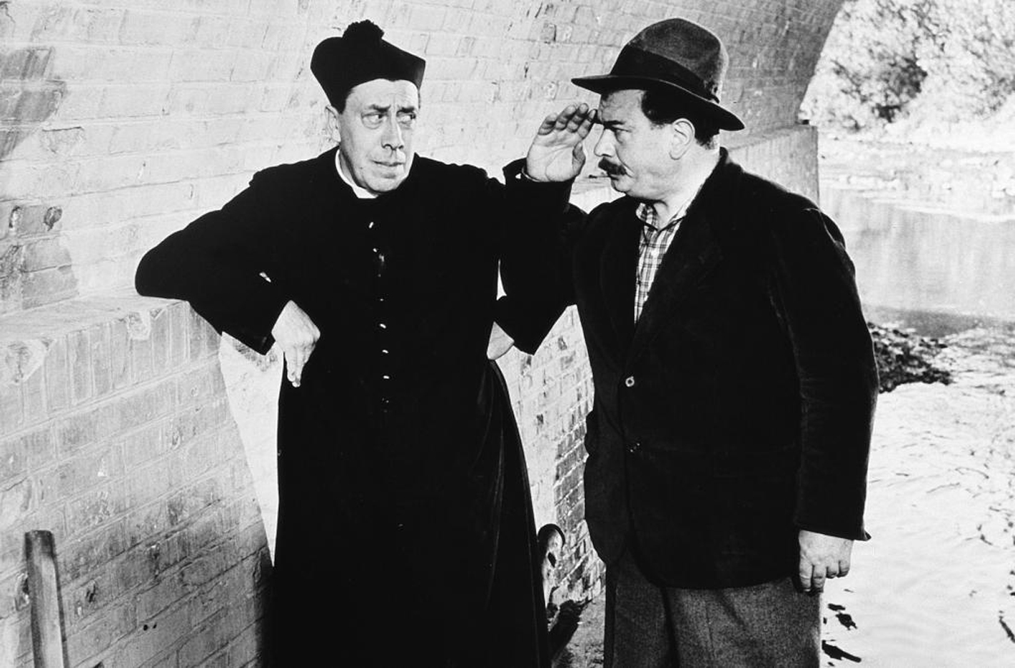 Upp Till Kamp Med Don Camillo [1955]